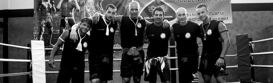 Gli istruttori di muay thai boran della asd tony thai